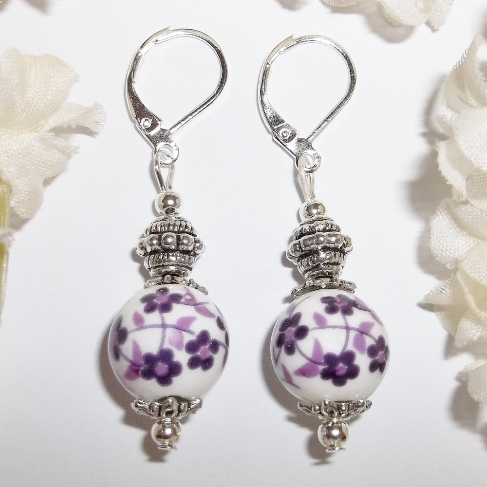 White & Purple Flower Earrings Set Handmade Boho Floral Jewelry Gift NWT A651